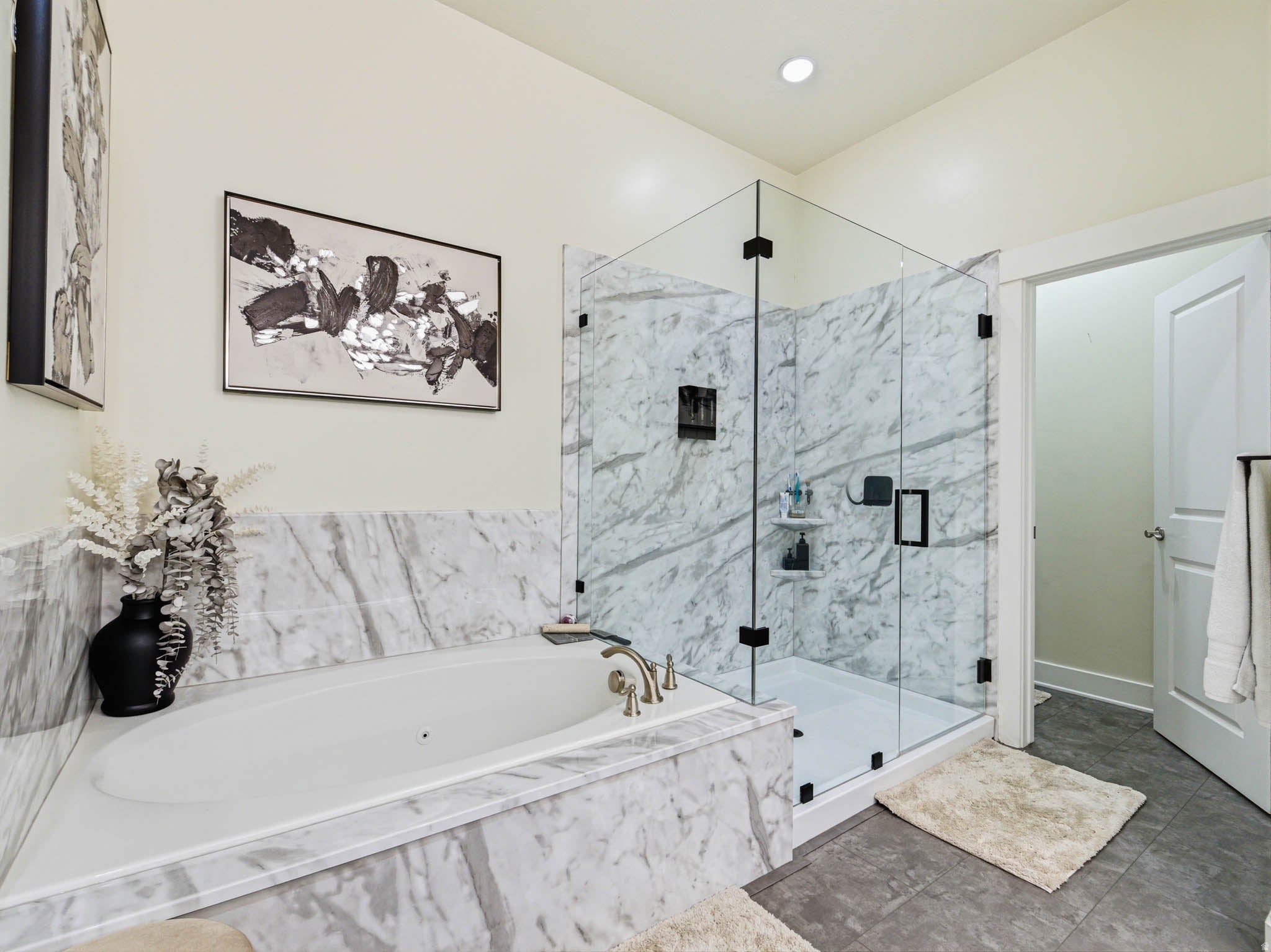 Draper, Utah, 84020, United States, 4 Bedrooms Bedrooms, ,3 BathroomsBathrooms,Residential,Active,2017449