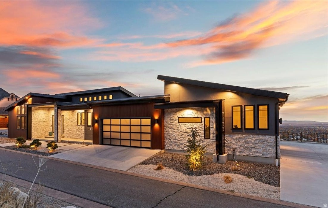 Fruit Heights, Utah, 84037, United States, 4 Bedrooms Bedrooms, ,3 BathroomsBathrooms,Residential,Active,2043838