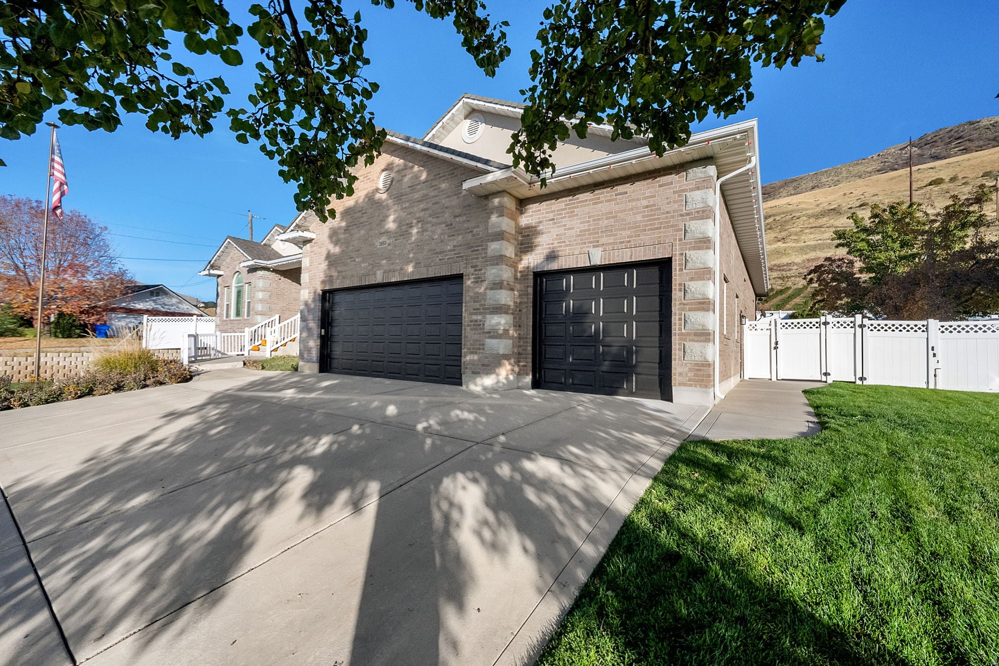 Perry, Utah, 84302, United States, 6 Bedrooms Bedrooms, ,5 BathroomsBathrooms,Residential,Active,2045022