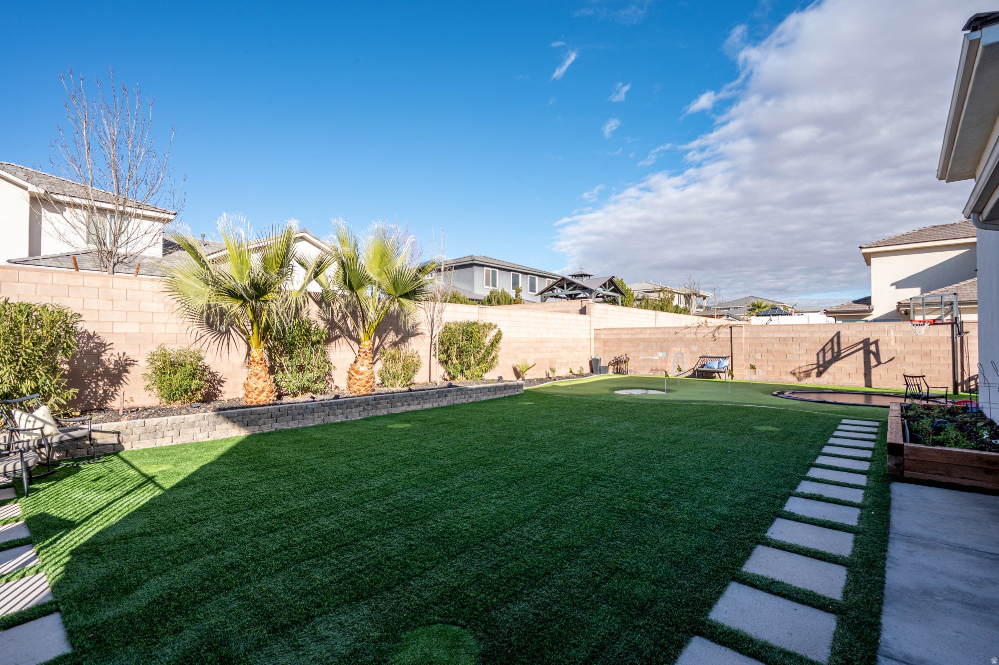 St. George, Utah, 84790, United States, 4 Bedrooms Bedrooms, ,4 BathroomsBathrooms,Residential,Active,2010549