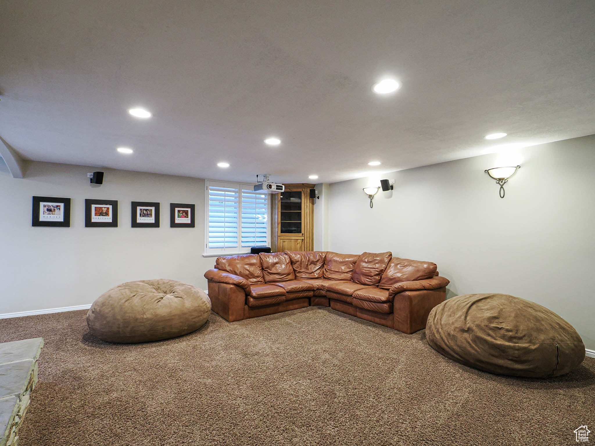 Riverton, Utah, 84065, United States, ,5 BathroomsBathrooms,Residential,Active,1849508