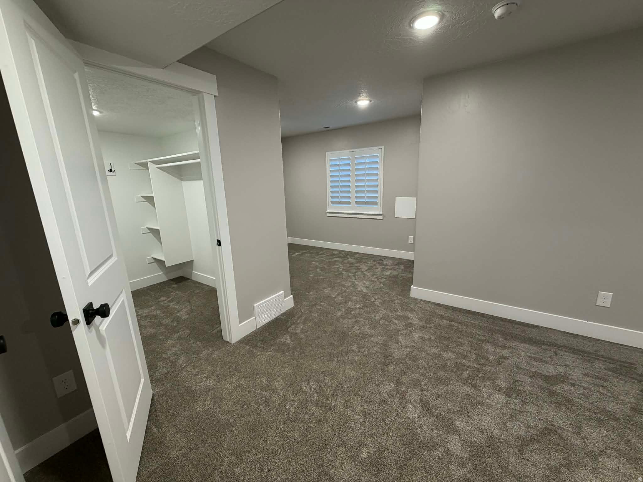 Helper, Utah, 84526, United States, 6 Bedrooms Bedrooms, ,4 BathroomsBathrooms,Residential,Active,2007252