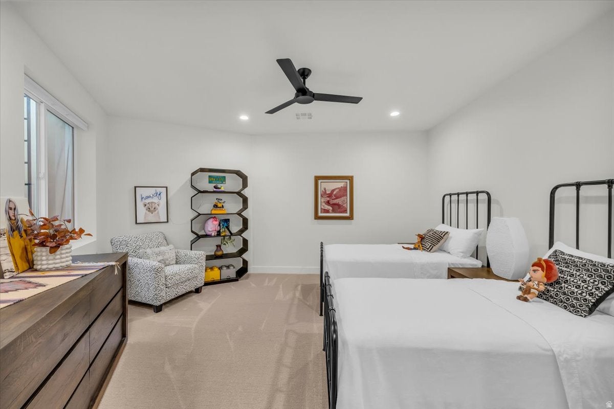 St. George, Utah, 84770, United States, 5 Bedrooms Bedrooms, ,4 BathroomsBathrooms,Residential,Active,2010551