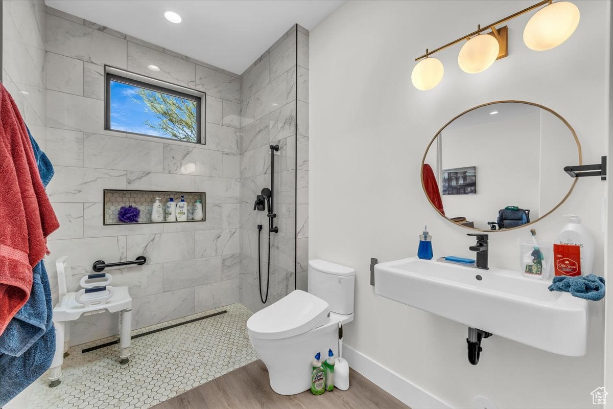 Ivins, Utah, 84738, United States, 3 Bedrooms Bedrooms, ,3 BathroomsBathrooms,Residential,Active,1929457