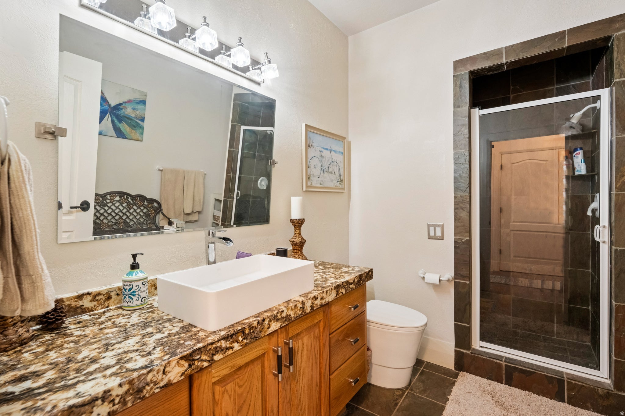 Salt Lake City, Utah, 84103, United States, 5 Bedrooms Bedrooms, ,4 BathroomsBathrooms,Residential,Active,2042745