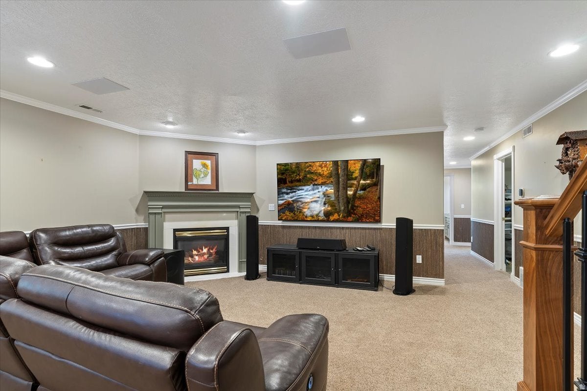 Mountain Green, Utah, 84050, United States, 5 Bedrooms Bedrooms, ,4 BathroomsBathrooms,Residential,Active,1972158