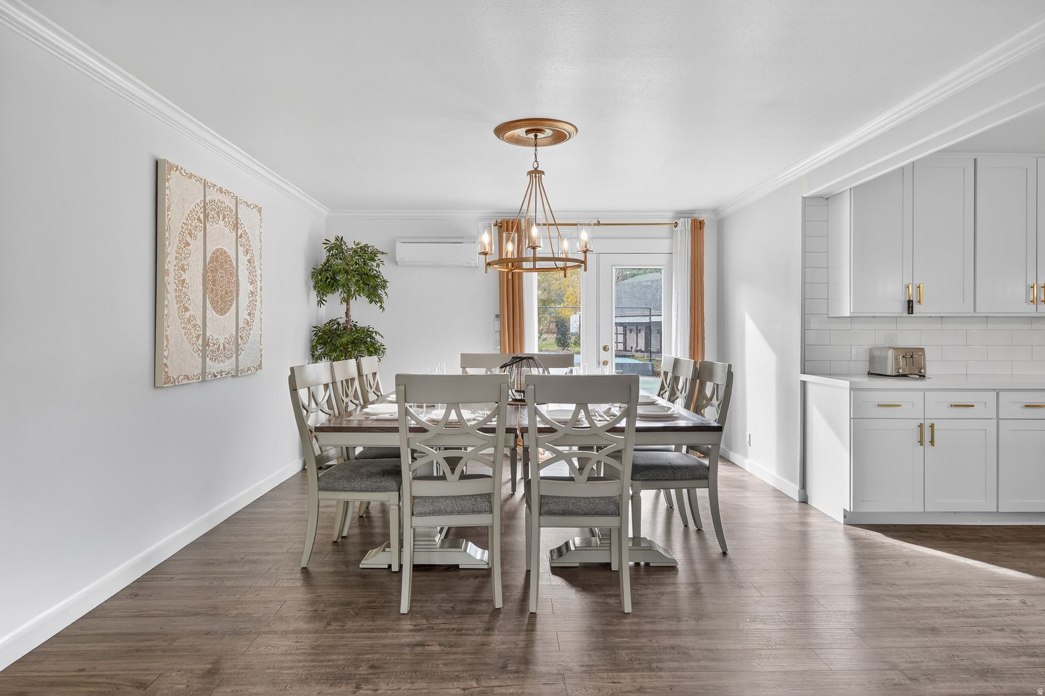 Bluffdale, Utah, 84065, United States, 10 Bedrooms Bedrooms, ,7 BathroomsBathrooms,Residential,Active,1990647