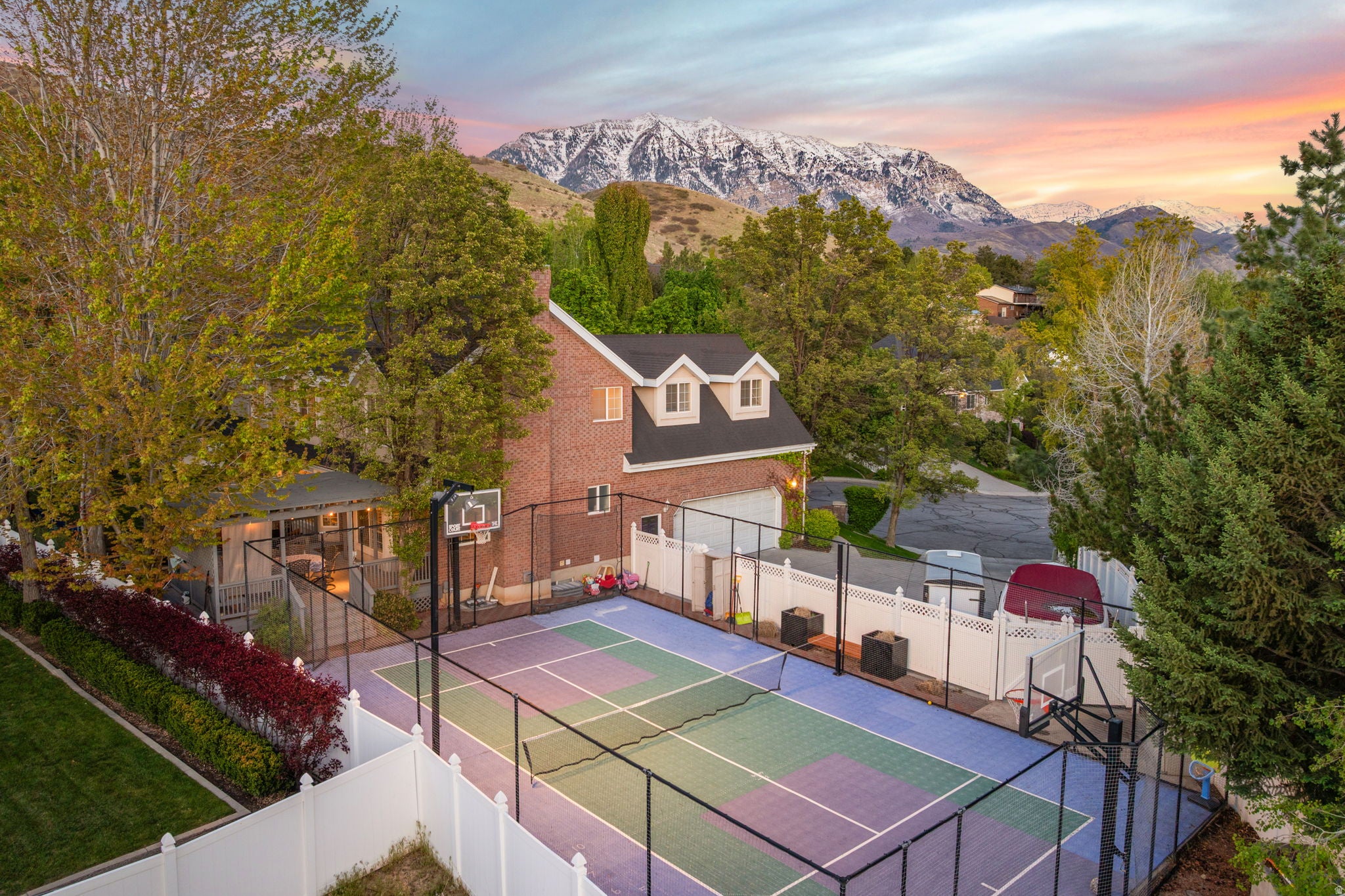 Orem, Utah, 84097, United States, 6 Bedrooms Bedrooms, ,6 BathroomsBathrooms,Residential,Active,2044198