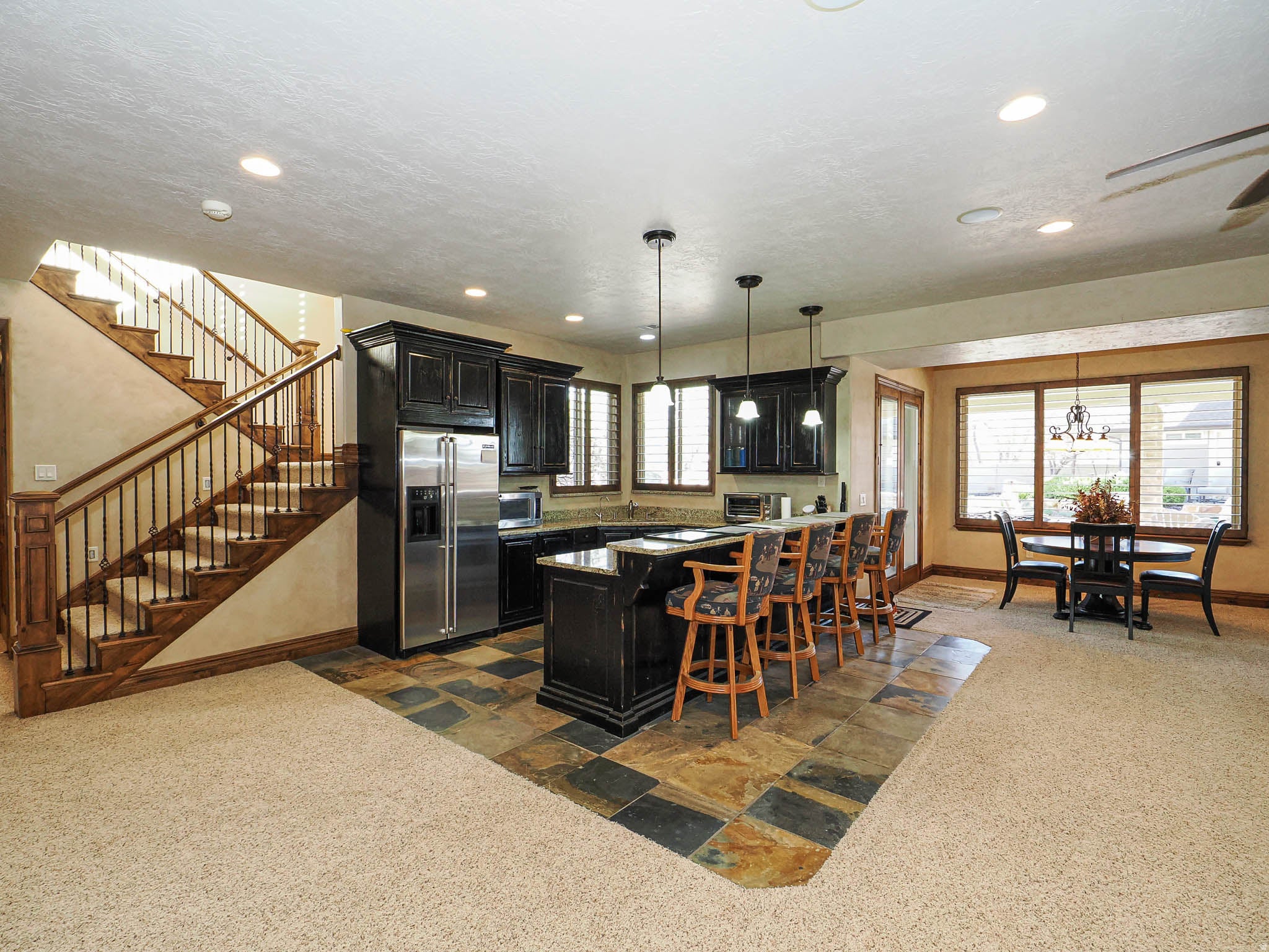 Bluffdale, Utah, 84065, United States, 5 Bedrooms Bedrooms, ,5 BathroomsBathrooms,Residential,Active,2030117
