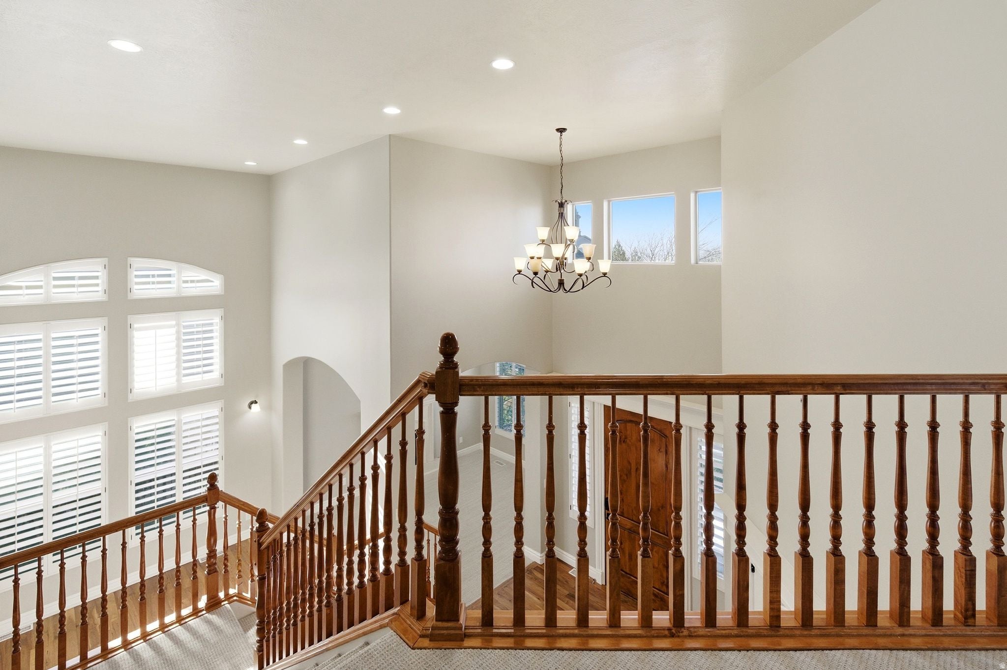 North Salt Lake, Utah, 84054, United States, 6 Bedrooms Bedrooms, ,4 BathroomsBathrooms,Residential,Active,2012192