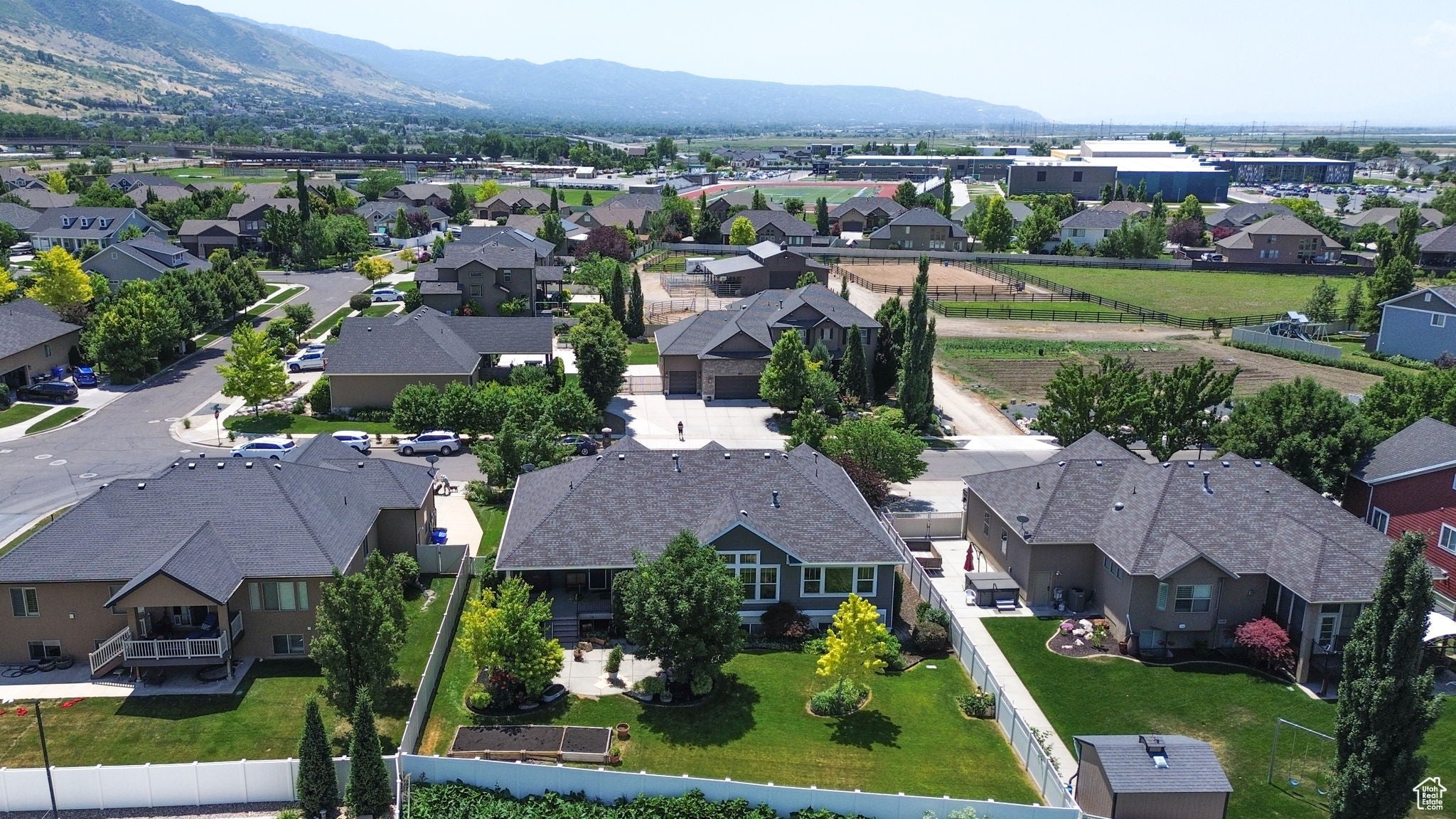 Farmington, Utah, 84025, United States, 5 Bedrooms Bedrooms, ,4 BathroomsBathrooms,Residential,Active,1850687