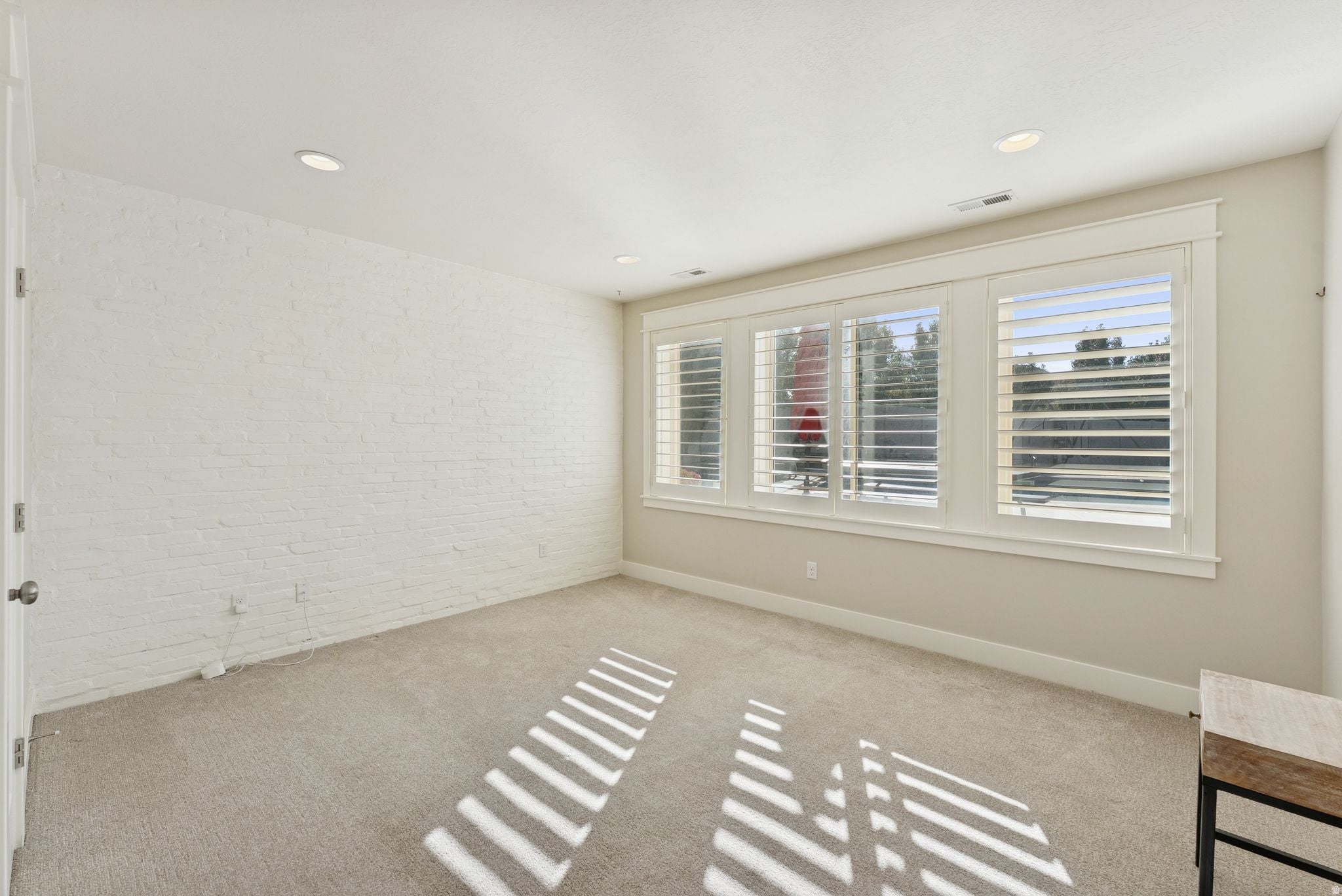 Kaysville, Utah, 84037, United States, 6 Bedrooms Bedrooms, ,5 BathroomsBathrooms,Residential,Active,1973308