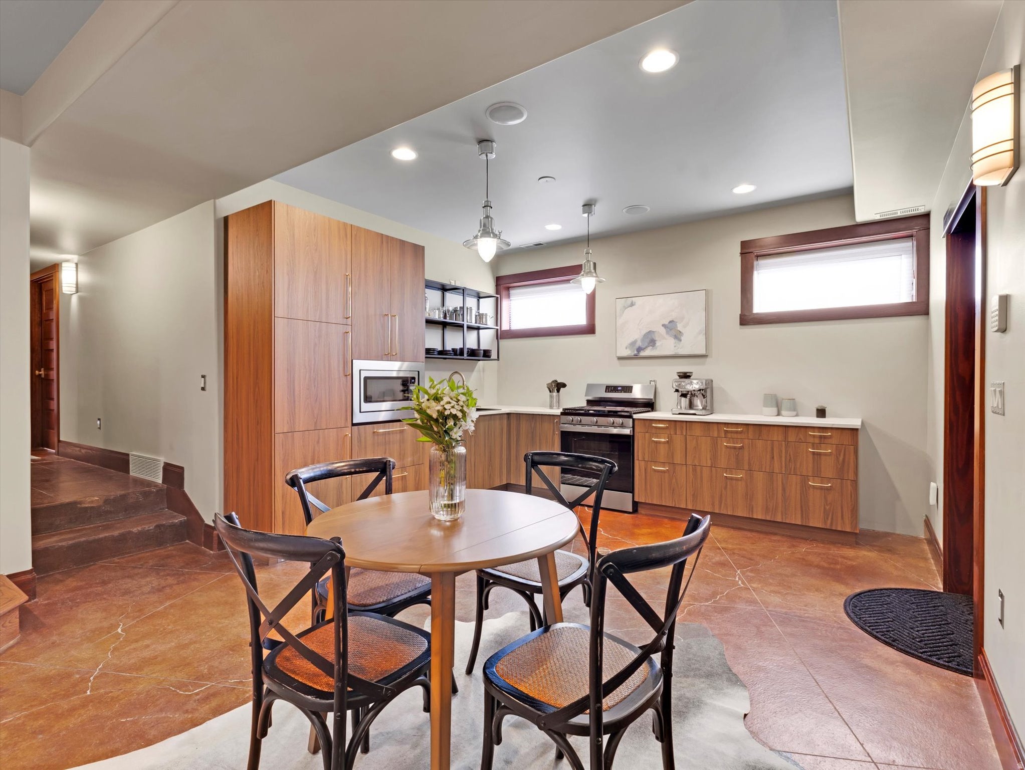 Salt Lake City, Utah, 84105, United States, 6 Bedrooms Bedrooms, ,4 BathroomsBathrooms,Residential,Active,2017445