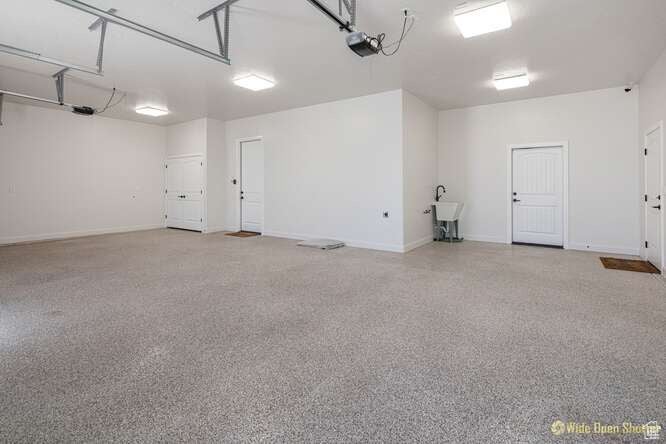 Hurricane, Utah, 84737, United States, 4 Bedrooms Bedrooms, ,3 BathroomsBathrooms,Residential,Active,1820807