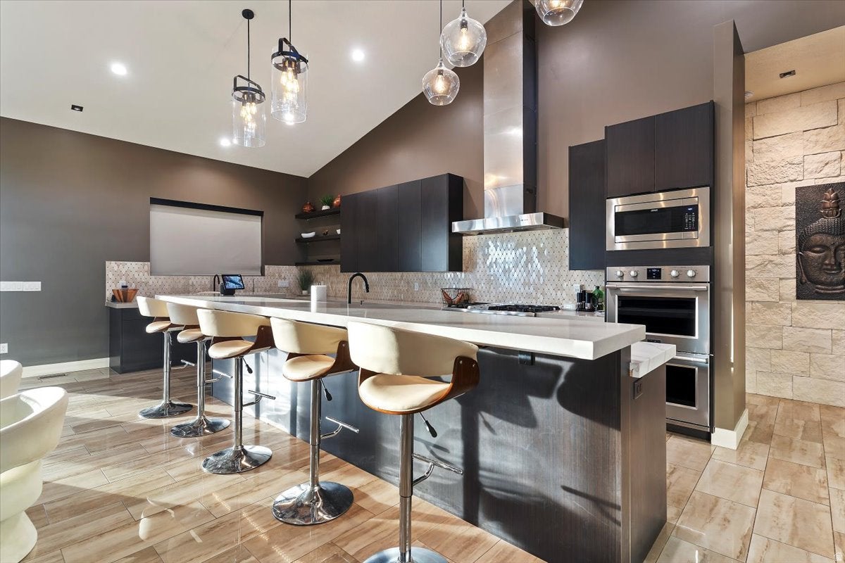 Fruit Heights, Utah, 84037, United States, 4 Bedrooms Bedrooms, ,3 BathroomsBathrooms,Residential,Active,2007943