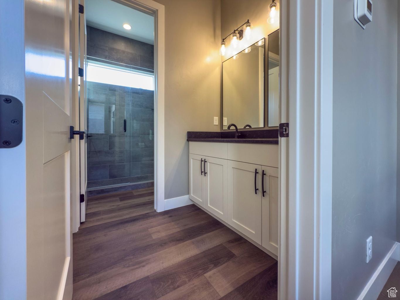 Washington, Utah, 84780, United States, 5 Bedrooms Bedrooms, ,5 BathroomsBathrooms,Residential,Active,1959539