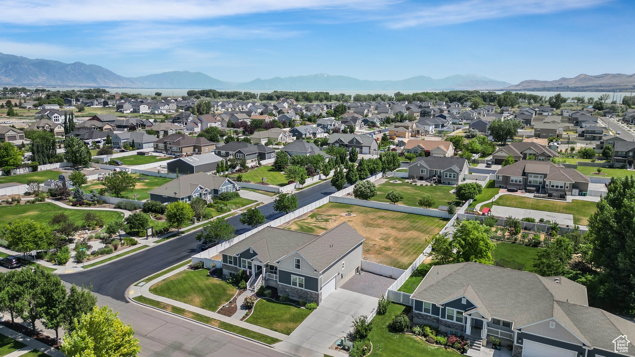Lehi, Utah, 84043, United States, 5 Bedrooms Bedrooms, ,4 BathroomsBathrooms,Residential,Active,1862914