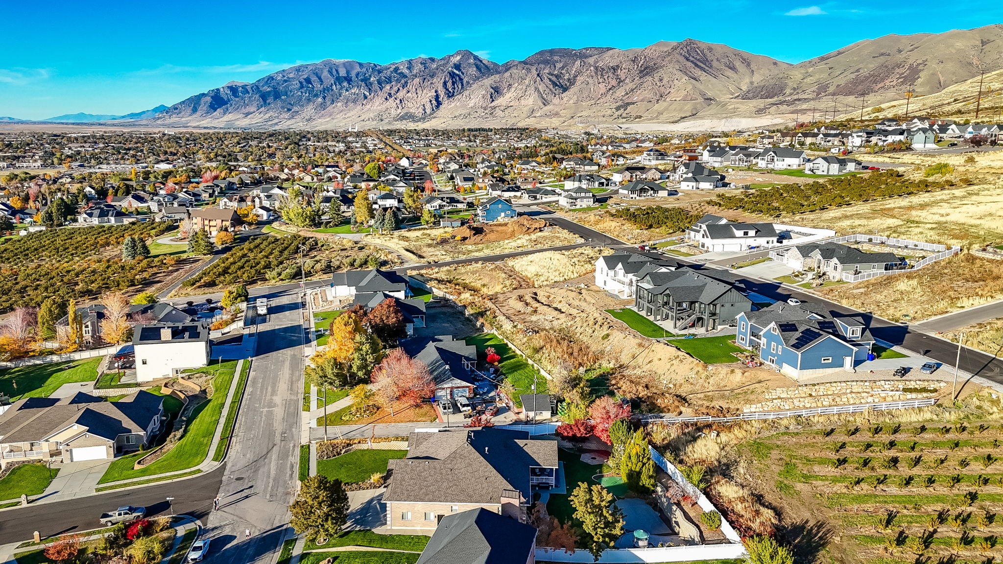 Perry, Utah, 84302, United States, 6 Bedrooms Bedrooms, ,5 BathroomsBathrooms,Residential,Active,2045022