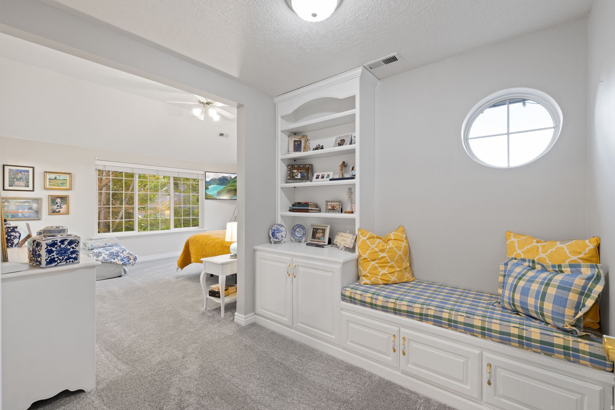 Orem, Utah, 84097, United States, 6 Bedrooms Bedrooms, ,6 BathroomsBathrooms,Residential,Active,2044198