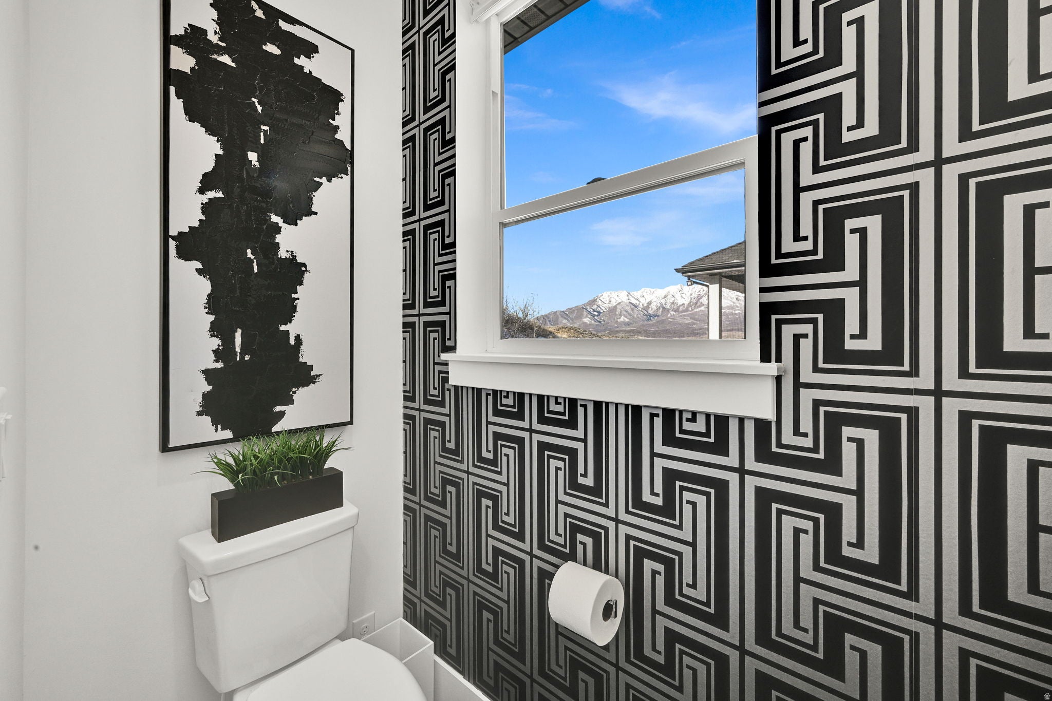 Mountain Green, Utah, 84050, United States, 5 Bedrooms Bedrooms, ,4 BathroomsBathrooms,Residential,Active,2013437