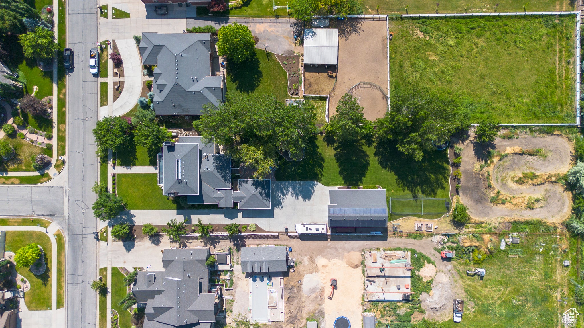 Farmington, Utah, 84025, United States, 6 Bedrooms Bedrooms, ,5 BathroomsBathrooms,Residential,Active,1853229