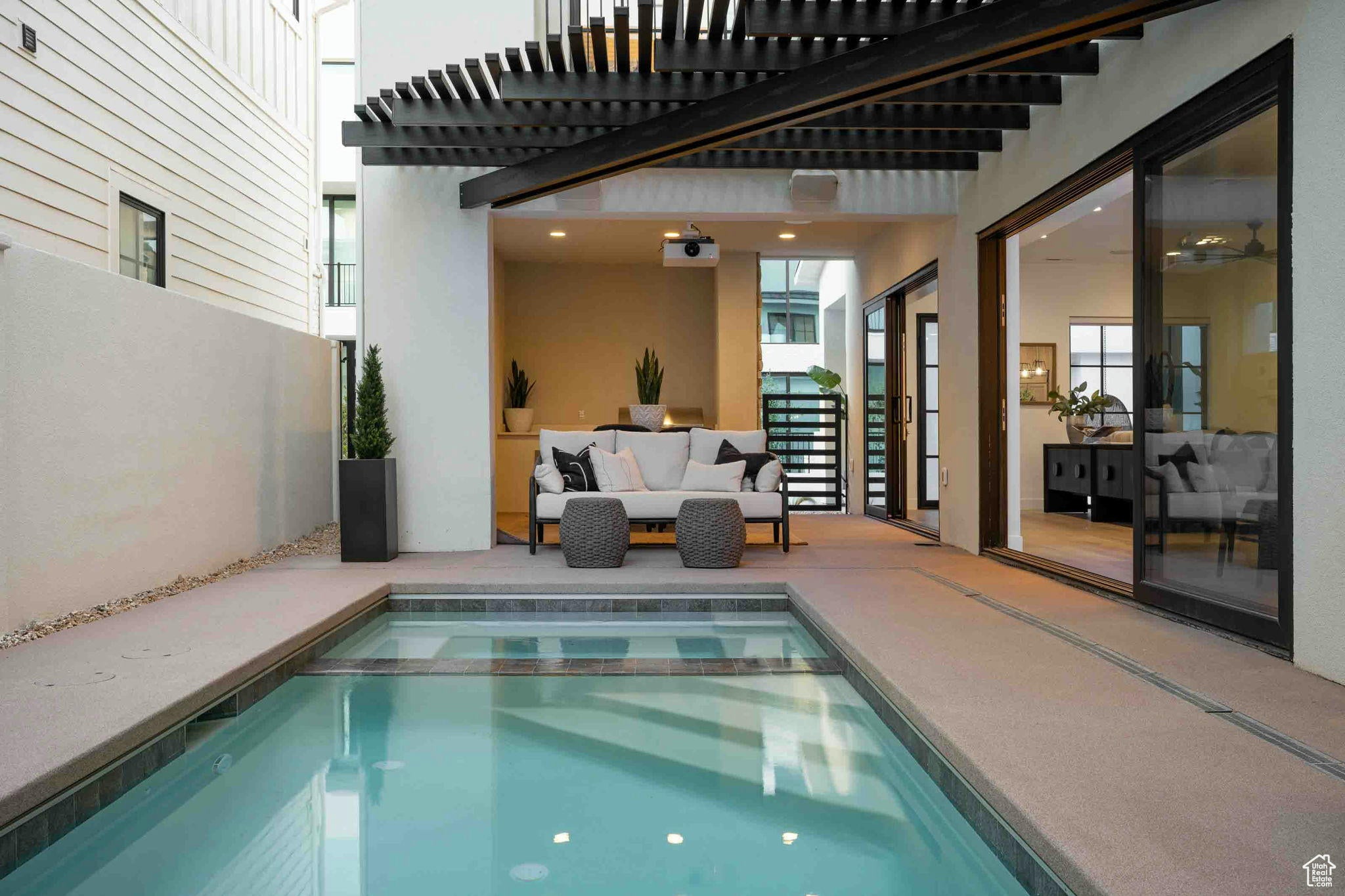 St. George, Utah, 84790, United States, 9 Bedrooms Bedrooms, ,10 BathroomsBathrooms,Residential,Active,1703549