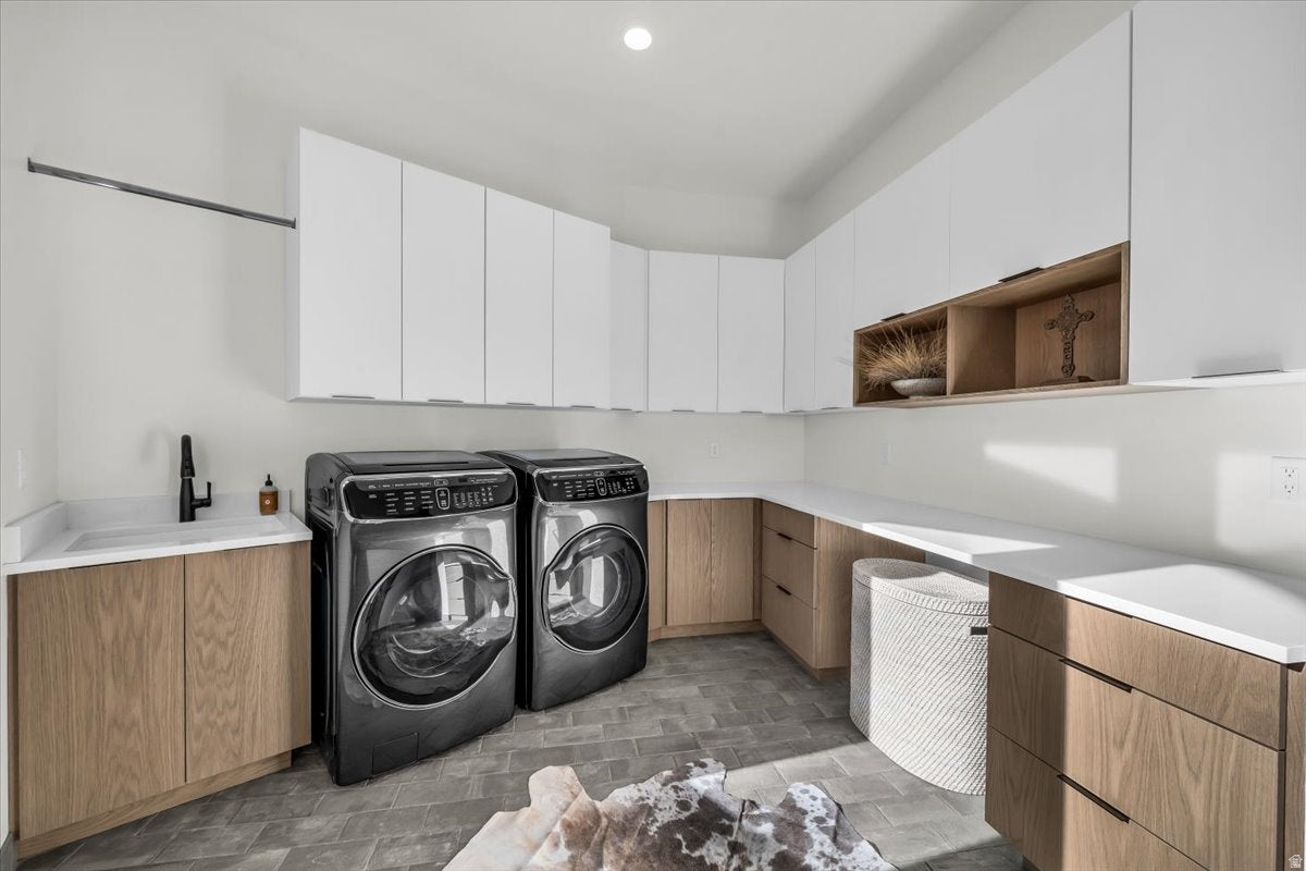 St. George, Utah, 84770, United States, 5 Bedrooms Bedrooms, ,4 BathroomsBathrooms,Residential,Active,2010551