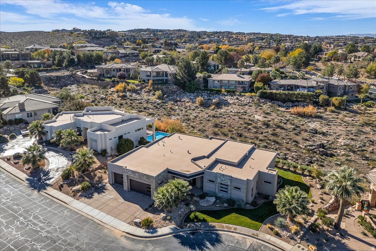 St. George, Utah, 84790, United States, 3 Bedrooms Bedrooms, ,4 BathroomsBathrooms,Residential,Active,2006942