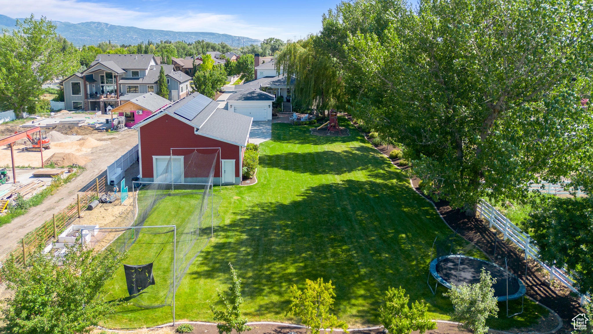 Farmington, Utah, 84025, United States, 6 Bedrooms Bedrooms, ,5 BathroomsBathrooms,Residential,Active,1853229