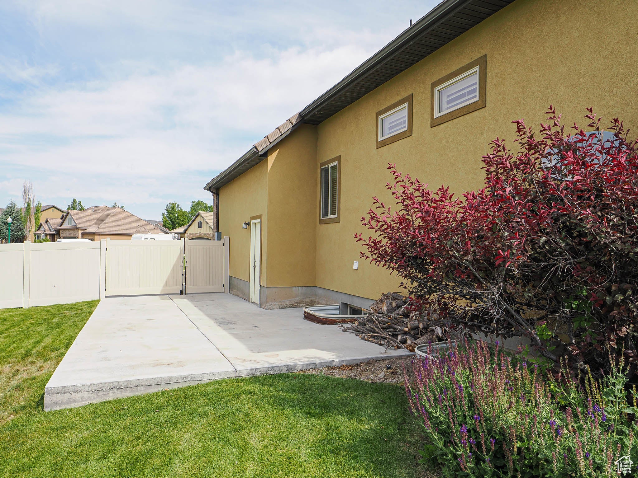 Riverton, Utah, 84065, United States, ,5 BathroomsBathrooms,Residential,Active,1849508