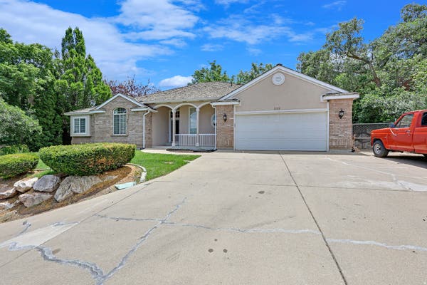 889 BEN LOMOND AVE, SOUTH OGDEN, UT 84403, photo 1 of 39