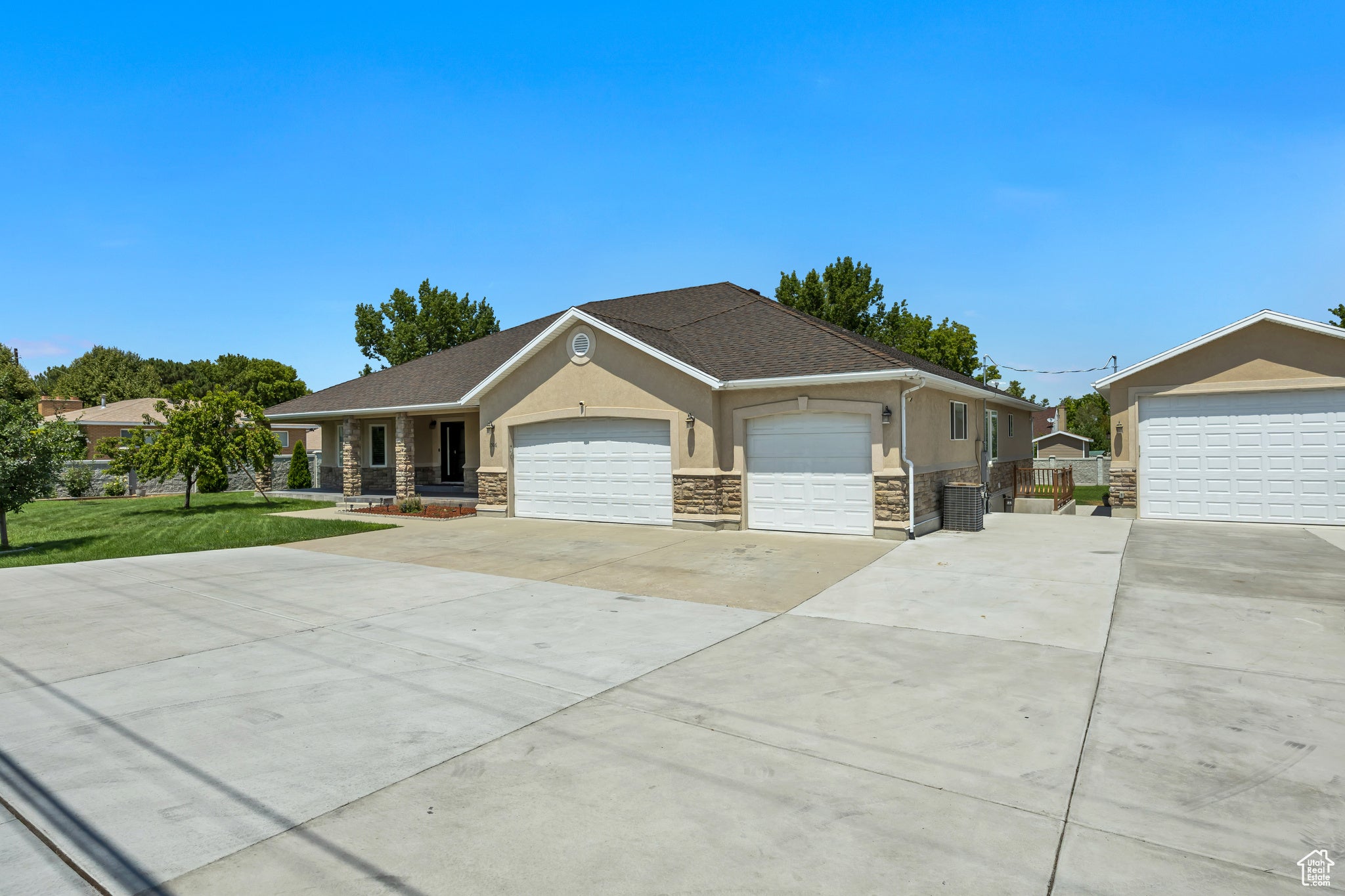 Taylorsville, Utah, 84123, United States, 7 Bedrooms Bedrooms, ,4 BathroomsBathrooms,Residential,Active,1894986