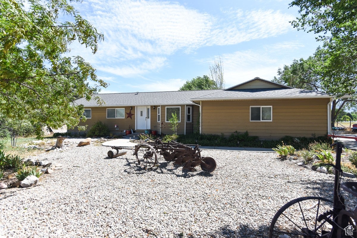 Grantsville, Utah, 84029, United States, 4 Bedrooms Bedrooms, ,3 BathroomsBathrooms,Residential,Active,1905063