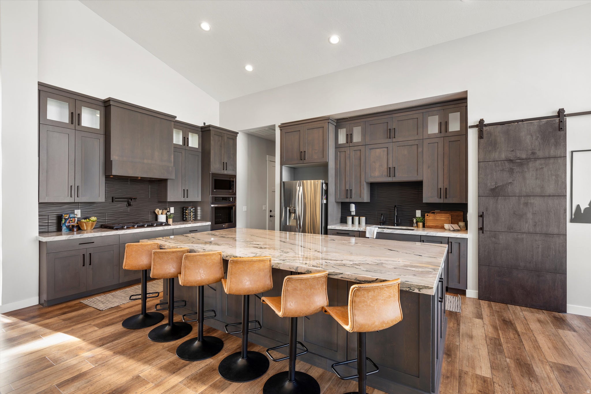 Huntsville, Utah, 84317, United States, 4 Bedrooms Bedrooms, ,4 BathroomsBathrooms,Residential,Active,2017502