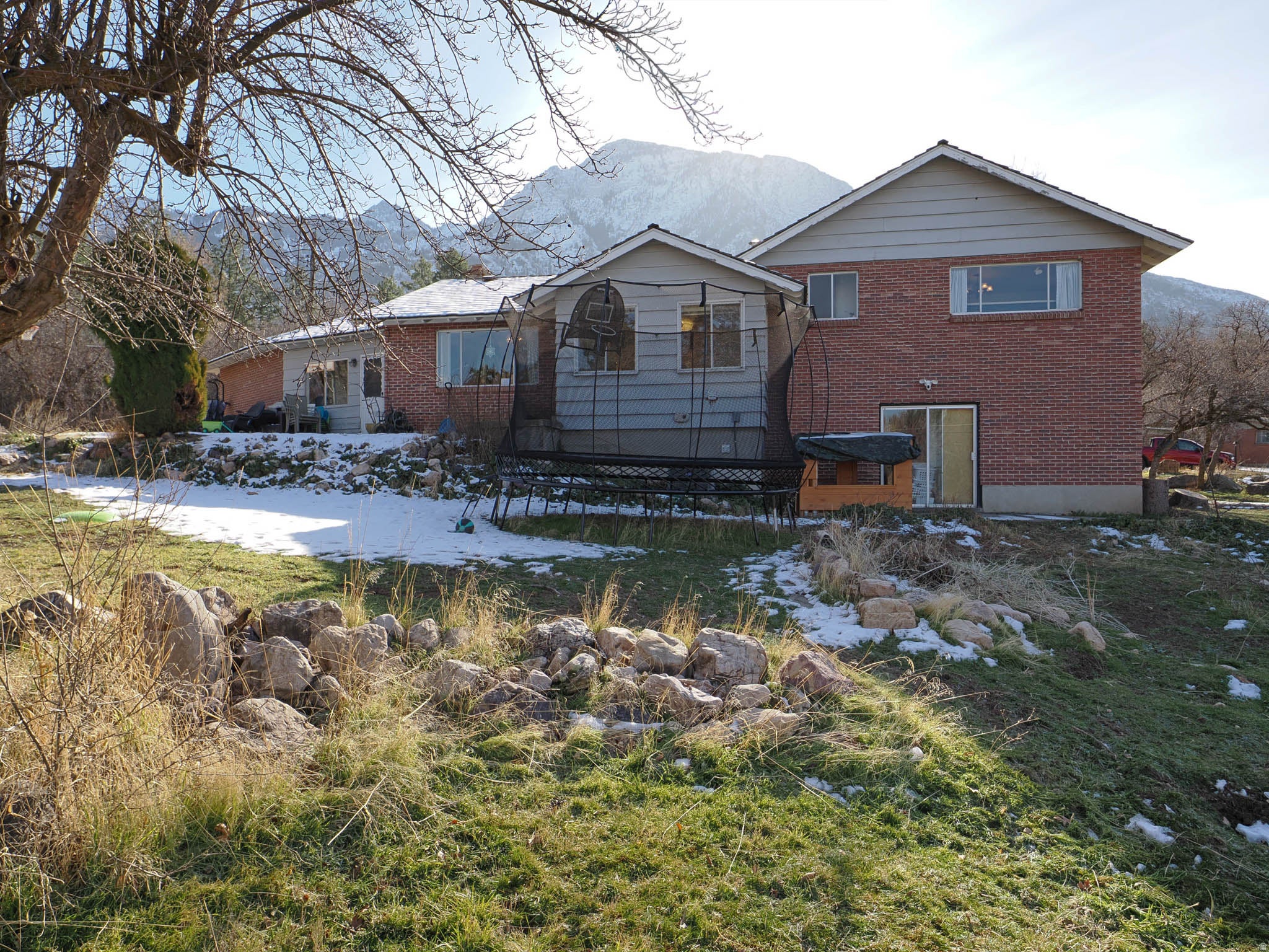 Salt Lake City, Utah, 84124, United States, 6 Bedrooms Bedrooms, ,3 BathroomsBathrooms,Residential,Active,2012490