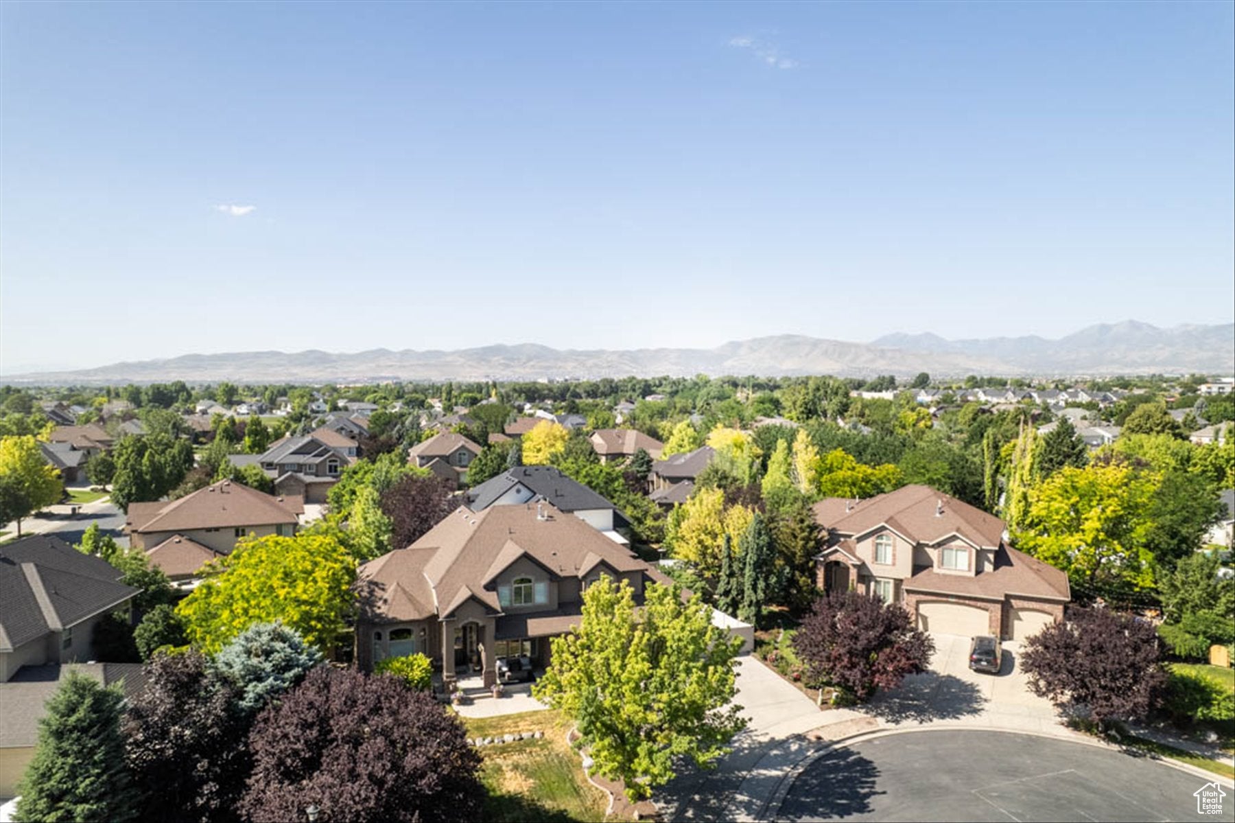 South Jordan, Utah, 84095, United States, 6 Bedrooms Bedrooms, ,4 BathroomsBathrooms,Residential,Active,1876871