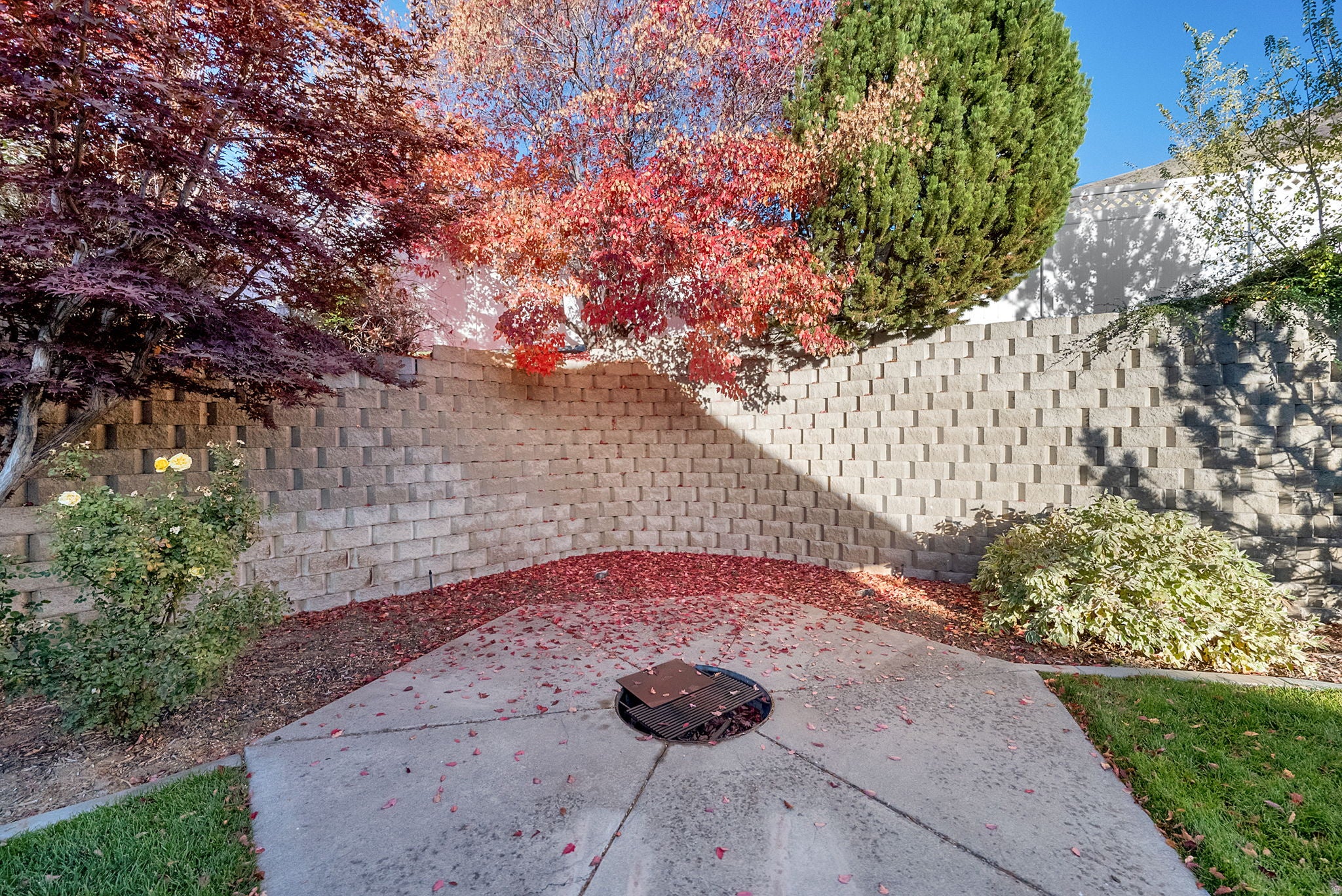 Perry, Utah, 84302, United States, 6 Bedrooms Bedrooms, ,5 BathroomsBathrooms,Residential,Active,2045022