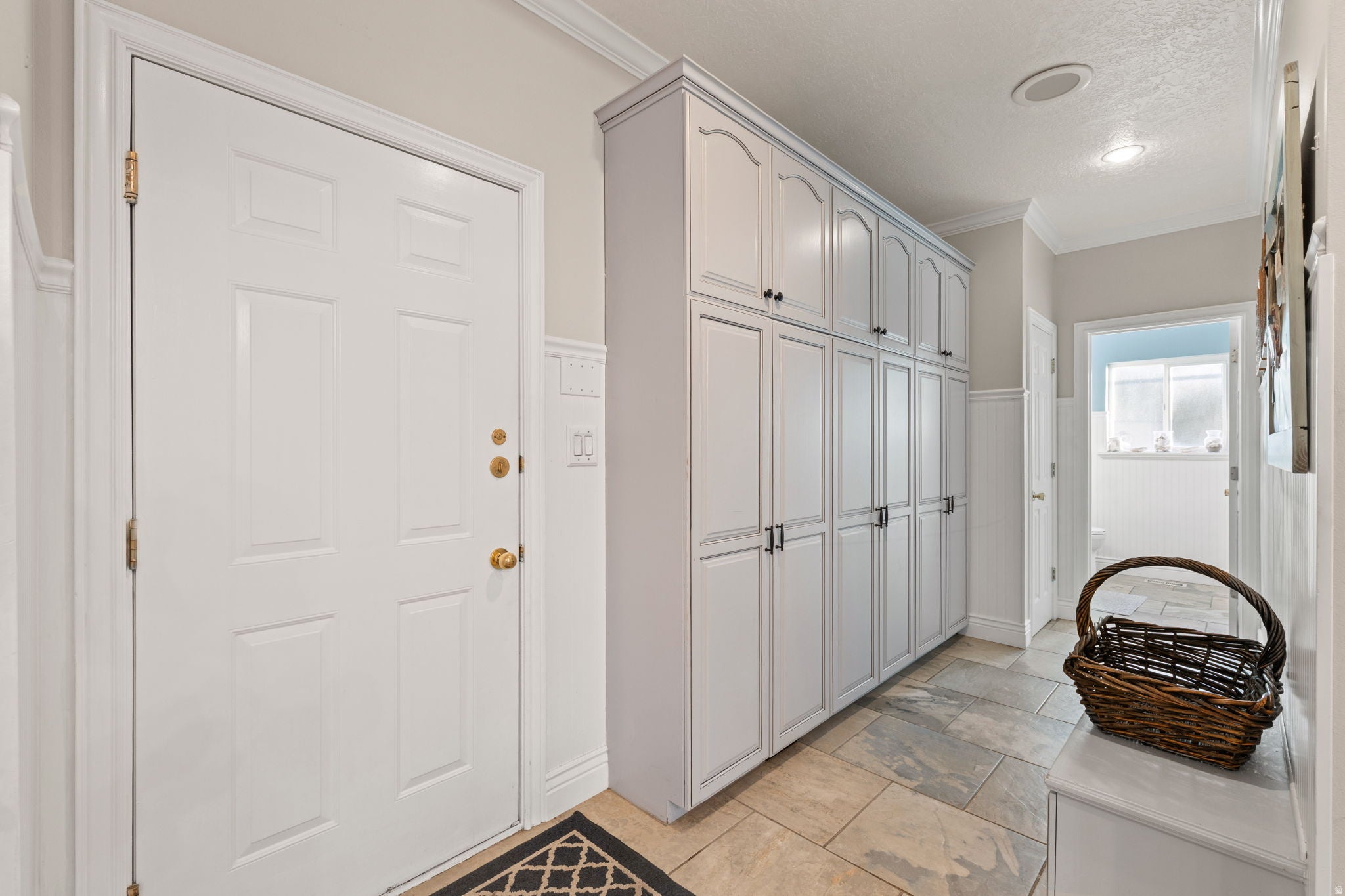 Orem, Utah, 84097, United States, 6 Bedrooms Bedrooms, ,6 BathroomsBathrooms,Residential,Active,2044198