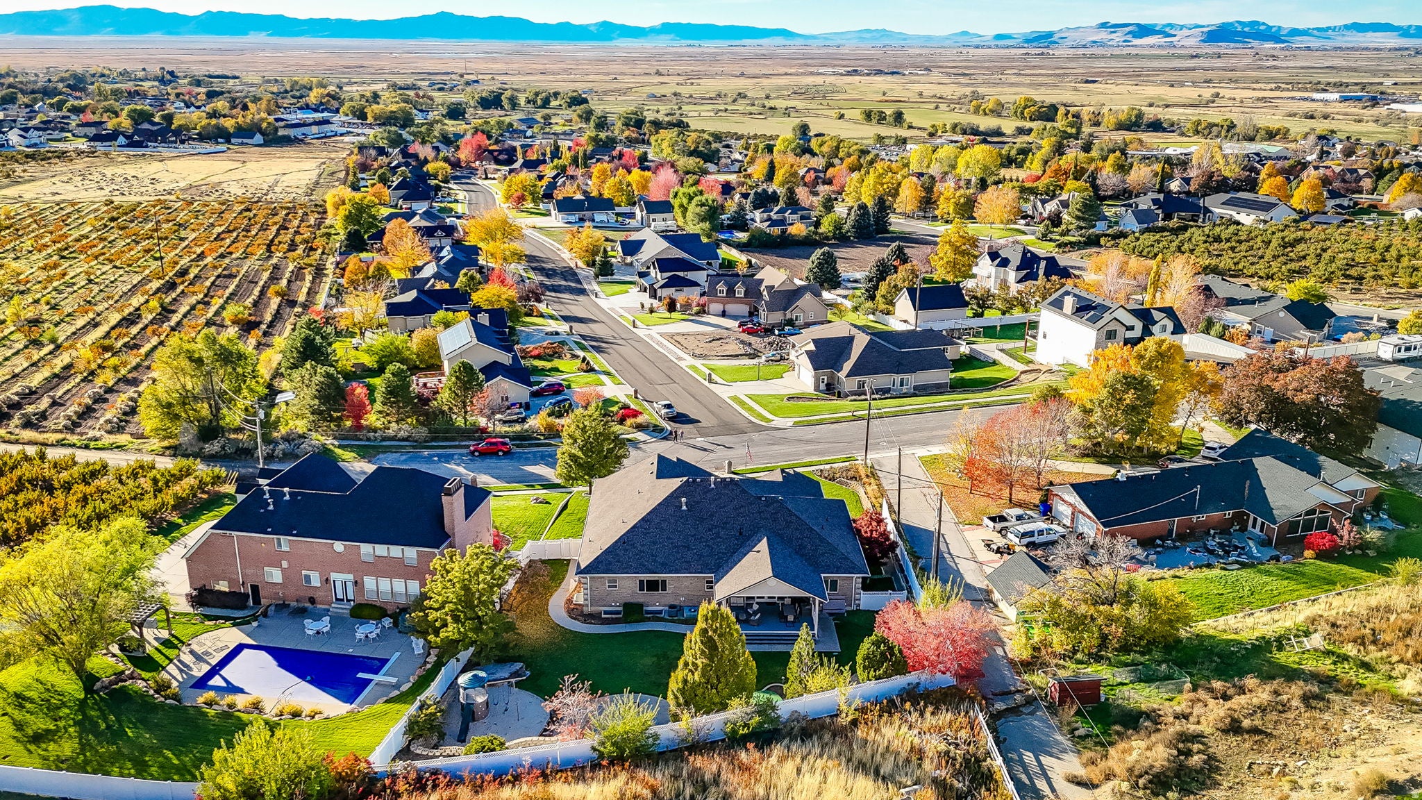 Perry, Utah, 84302, United States, 6 Bedrooms Bedrooms, ,5 BathroomsBathrooms,Residential,Active,2045022