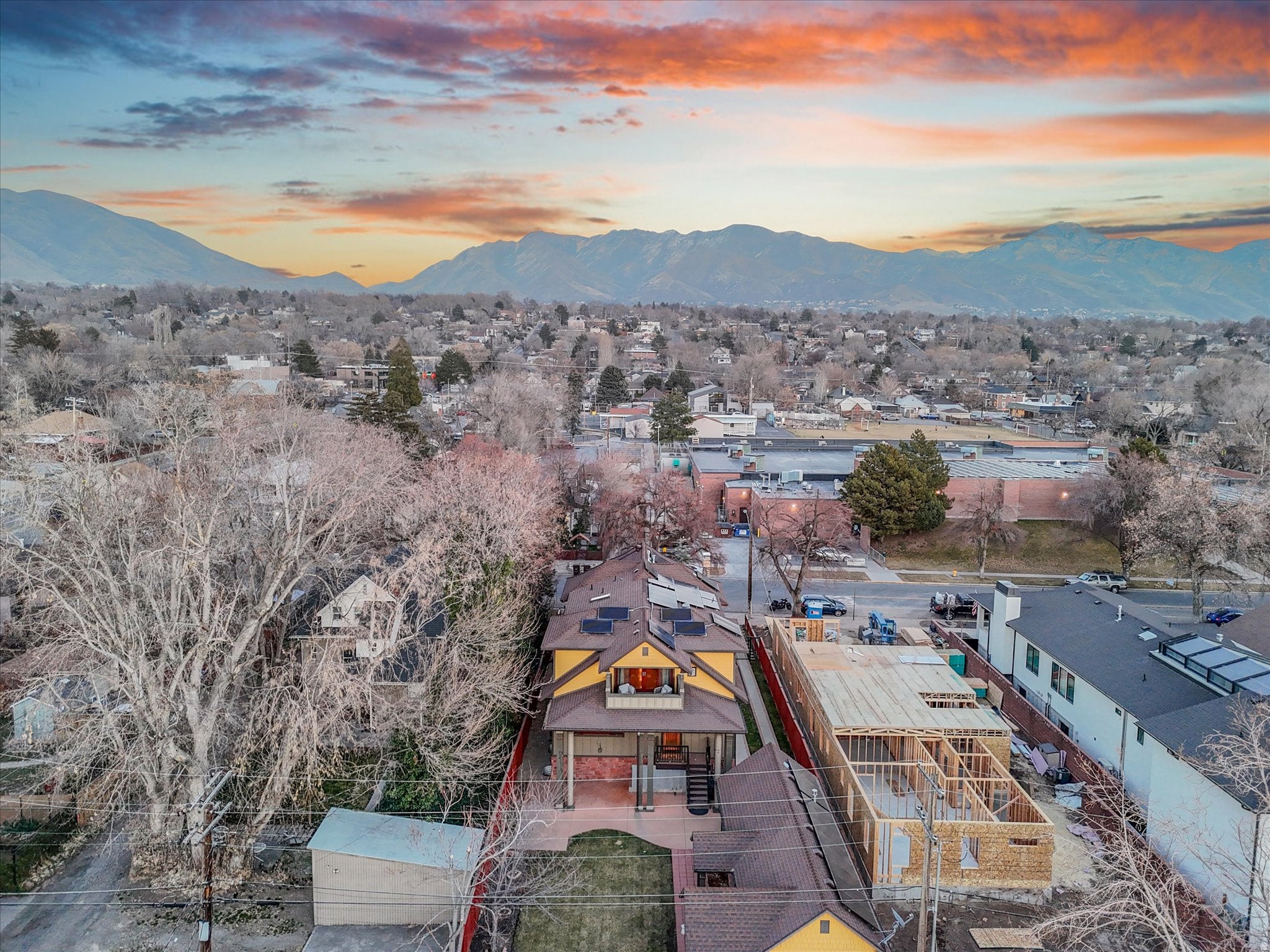 Salt Lake City, Utah, 84105, United States, 6 Bedrooms Bedrooms, ,4 BathroomsBathrooms,Residential,Active,2017445