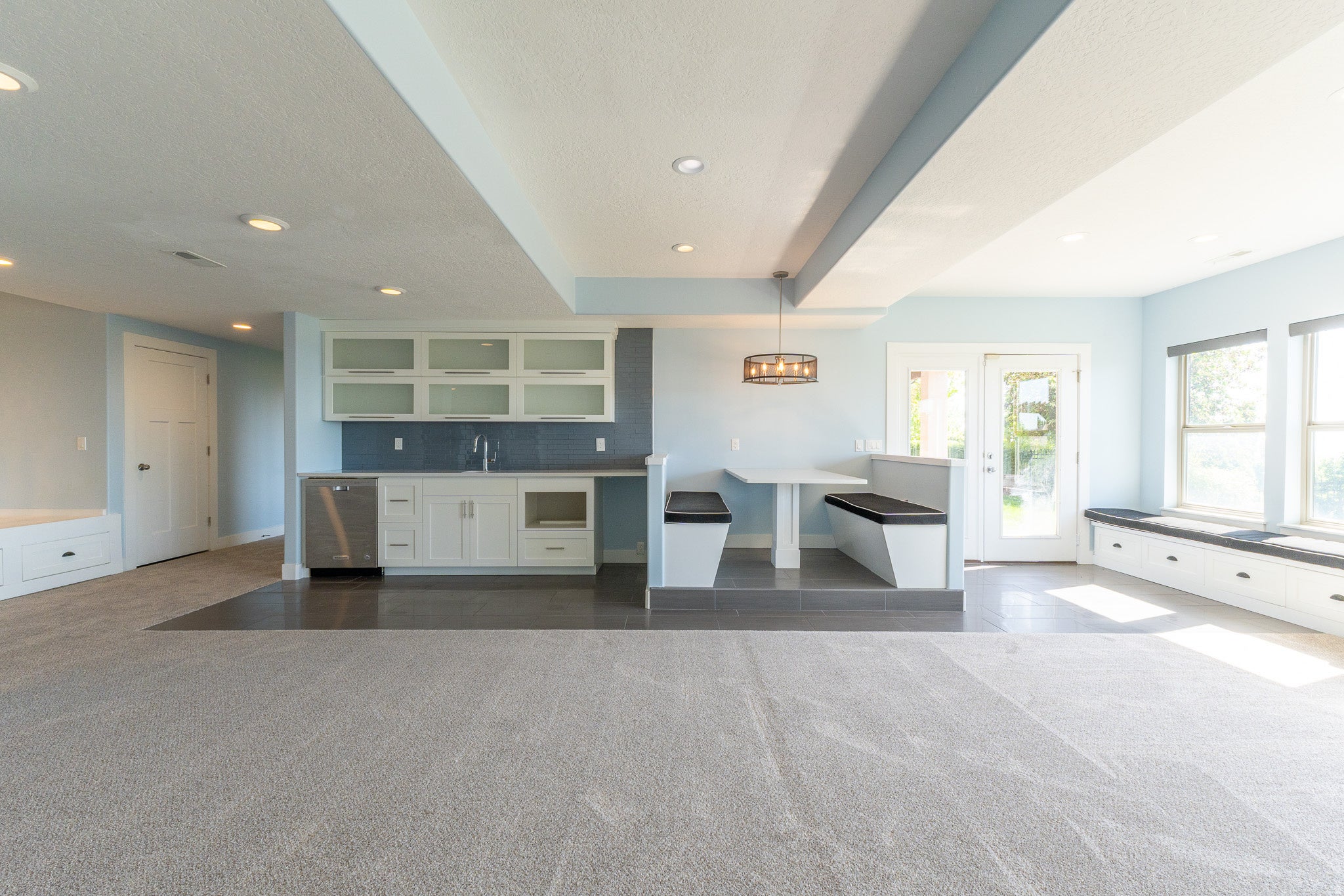 Fruit Heights, Utah, 84037, United States, 6 Bedrooms Bedrooms, ,5 BathroomsBathrooms,Residential,Active,2044980