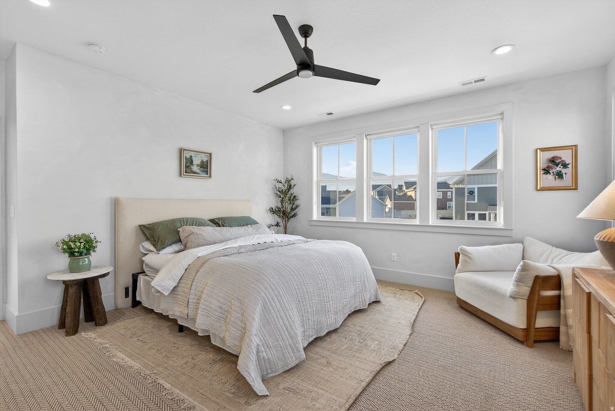 South Jordan, Utah, 84009, United States, 4 Bedrooms Bedrooms, ,4 BathroomsBathrooms,Residential,Active,2006892