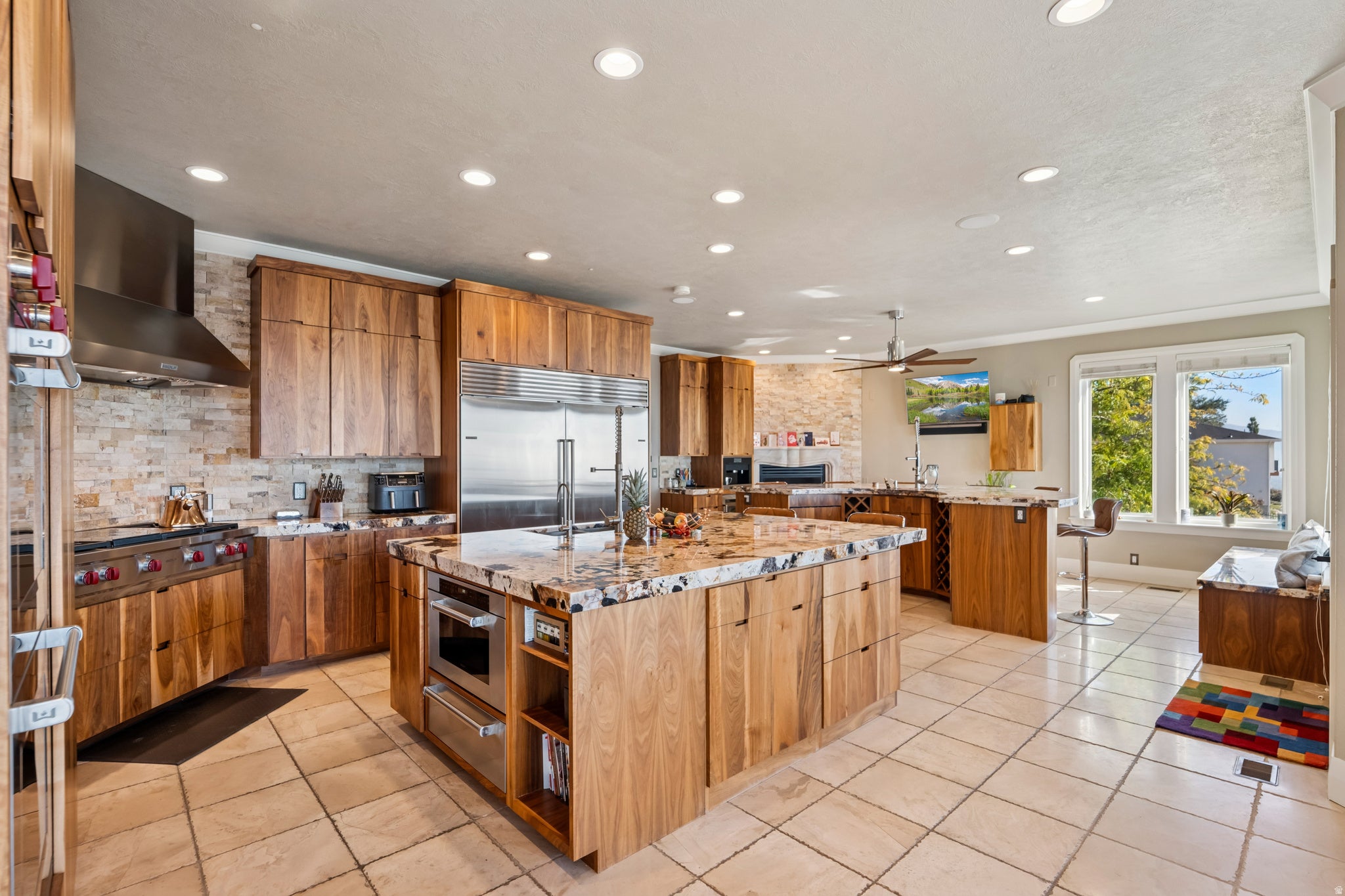 Salt Lake City, Utah, 84103, United States, 5 Bedrooms Bedrooms, ,4 BathroomsBathrooms,Residential,Active,2042745
