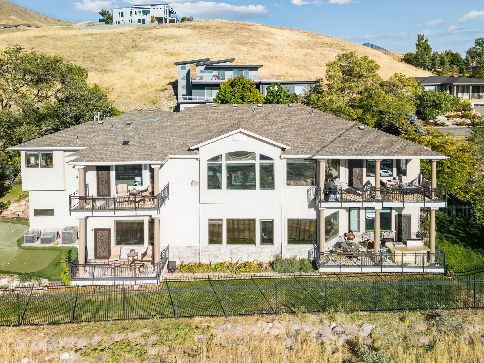 Salt Lake City, Utah, 84103, United States, 5 Bedrooms Bedrooms, ,4 BathroomsBathrooms,Residential,Active,2042745