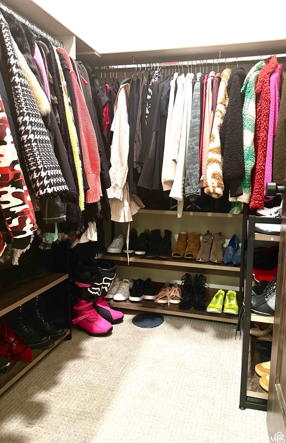 Kamas, Utah, 84036, United States, 4 Bedrooms Bedrooms, ,4 BathroomsBathrooms,Residential,Active,1706661