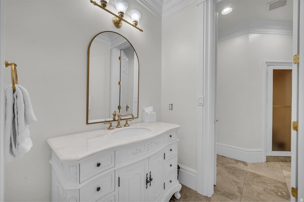 St. George, Utah, 84790, United States, 5 Bedrooms Bedrooms, ,6 BathroomsBathrooms,Residential,Active,1993955