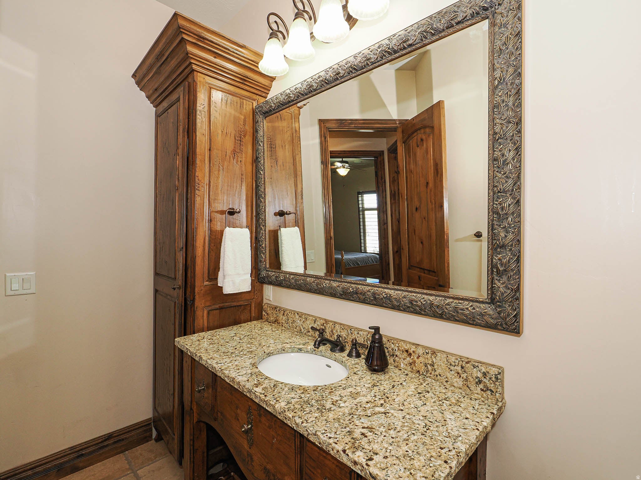 Bluffdale, Utah, 84065, United States, 5 Bedrooms Bedrooms, ,5 BathroomsBathrooms,Residential,Active,2030117