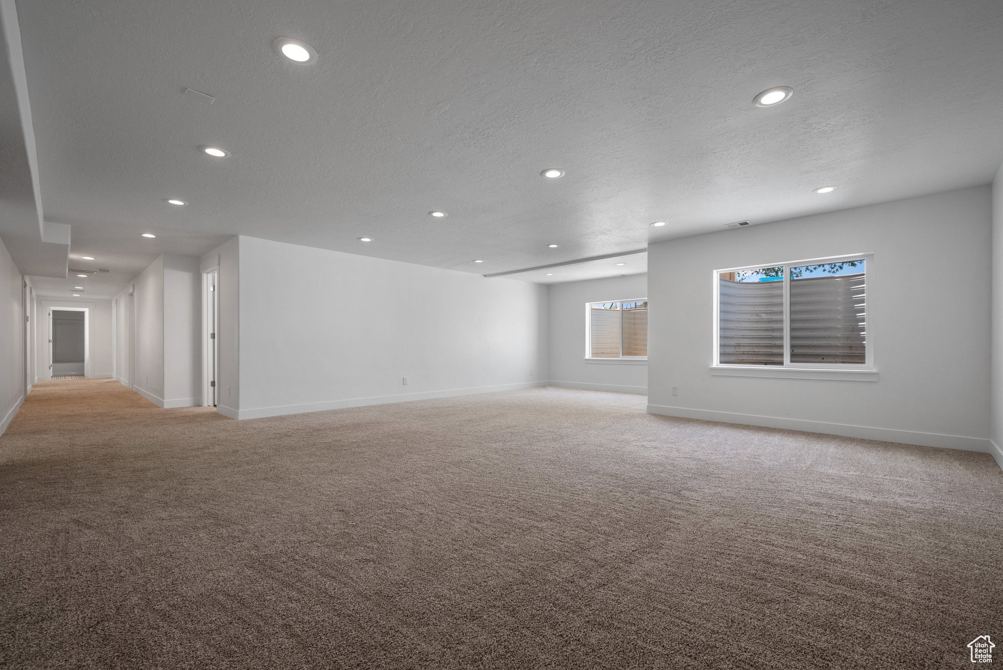 Mapleton, Utah, 84664, United States, 6 Bedrooms Bedrooms, ,5 BathroomsBathrooms,Residential,Active,1828968