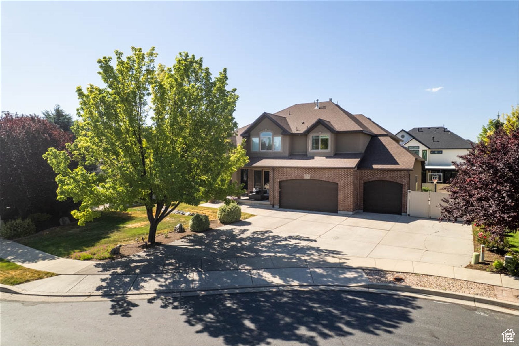 South Jordan, Utah, 84095, United States, 6 Bedrooms Bedrooms, ,4 BathroomsBathrooms,Residential,Active,1876871