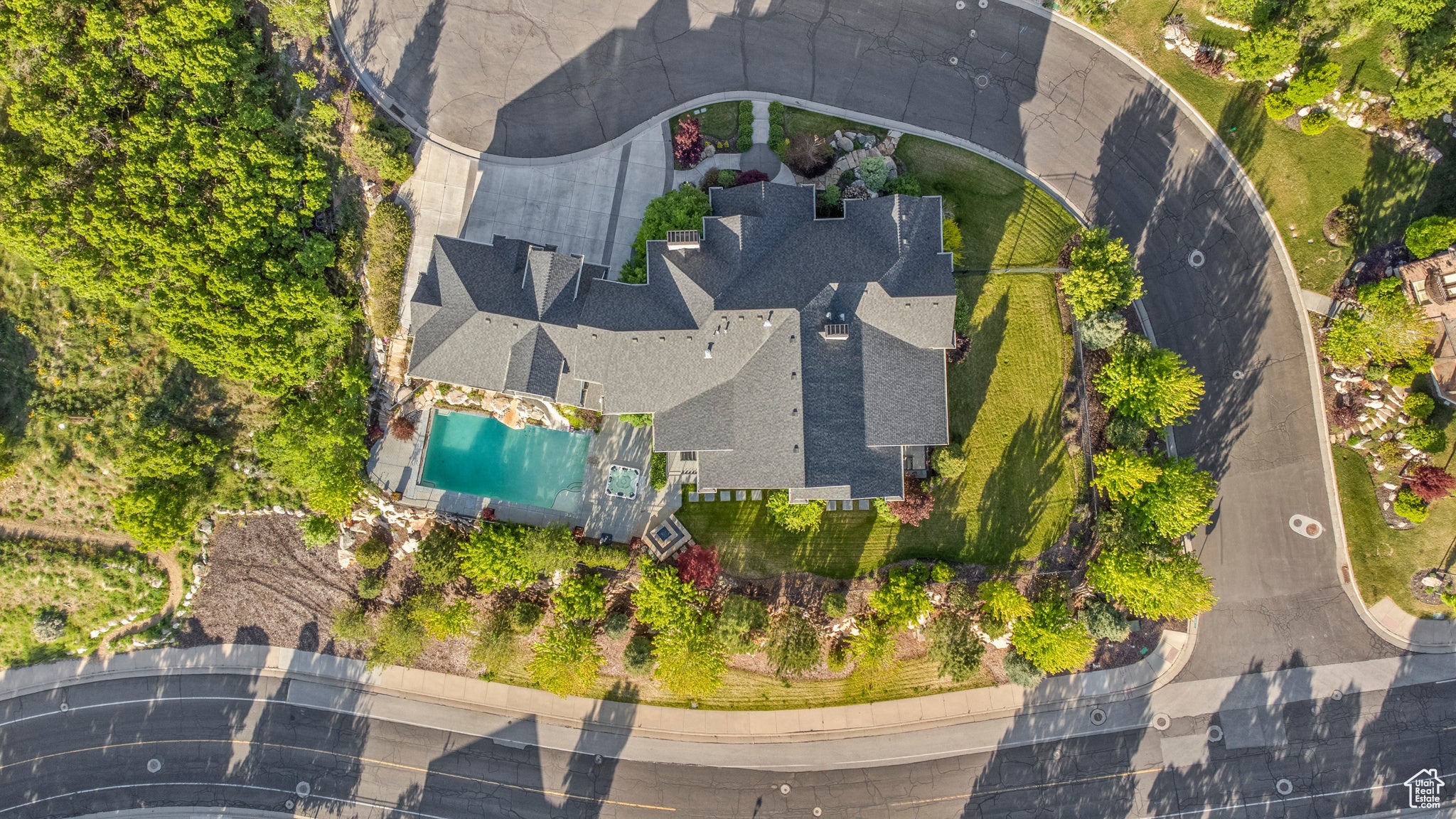 Fruit Heights, Utah, 84037, United States, 6 Bedrooms Bedrooms, ,5 BathroomsBathrooms,Residential,Active,1929683